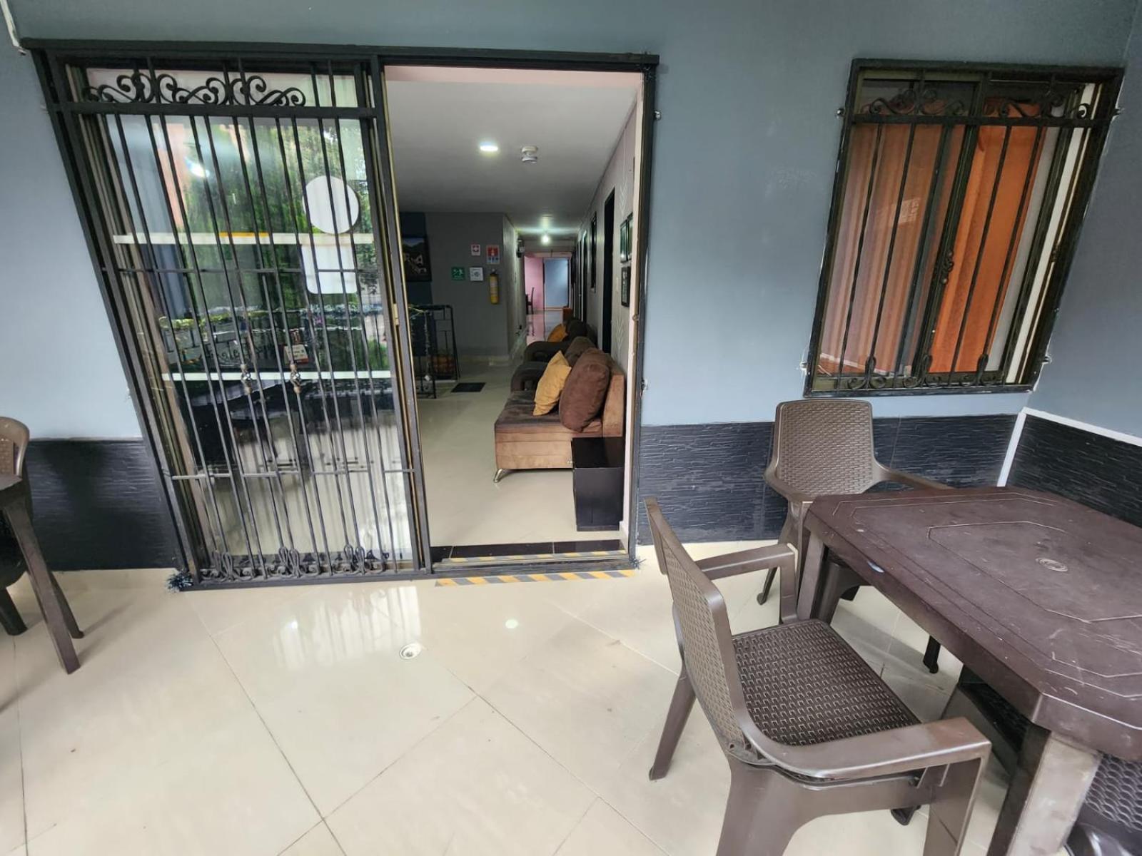 Hotel Laureles Home Medellín Dış mekan fotoğraf