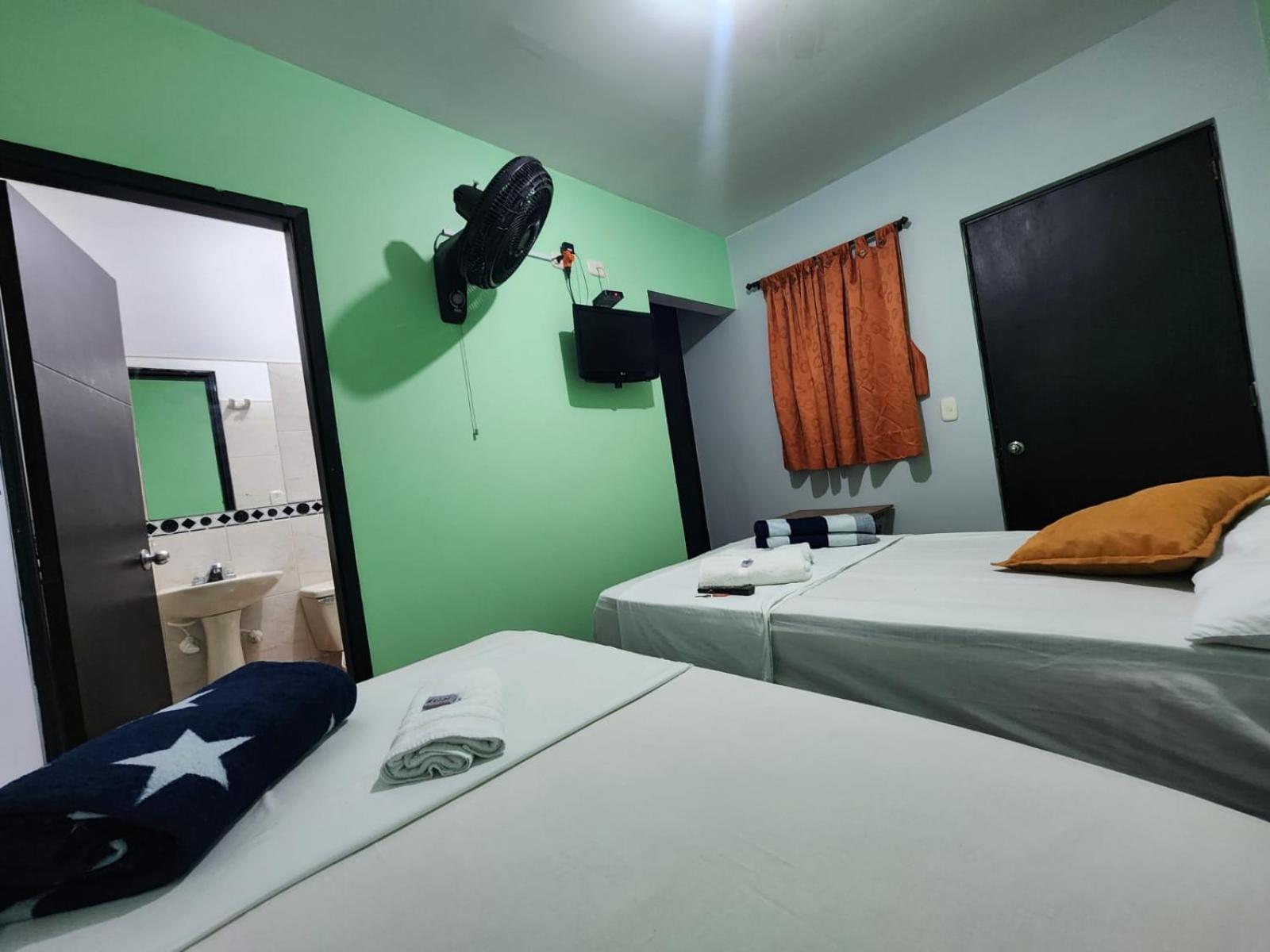Hotel Laureles Home Medellín Dış mekan fotoğraf