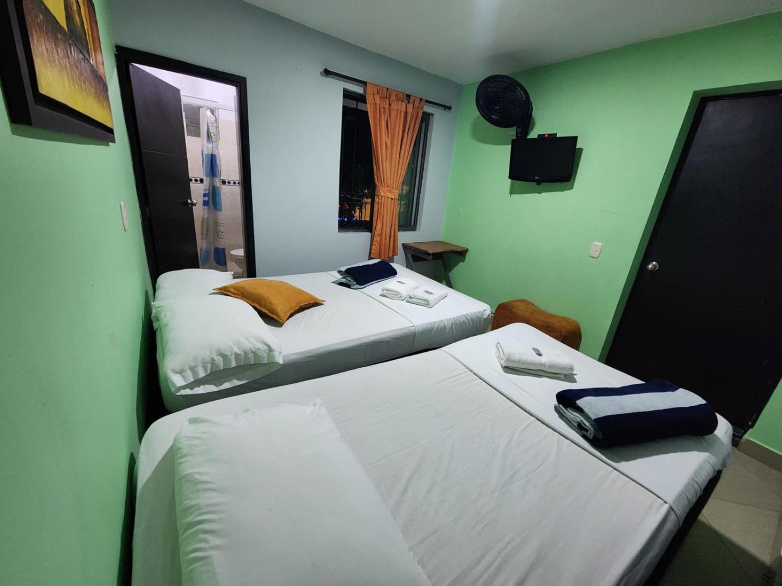 Hotel Laureles Home Medellín Dış mekan fotoğraf