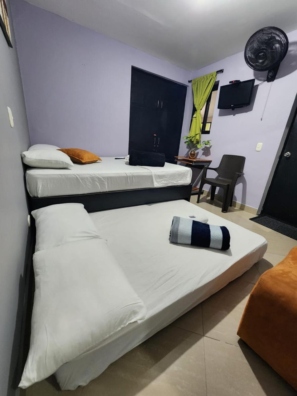 Hotel Laureles Home Medellín Dış mekan fotoğraf